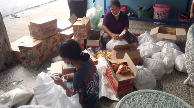 food packs kariunjawa covid pandemic